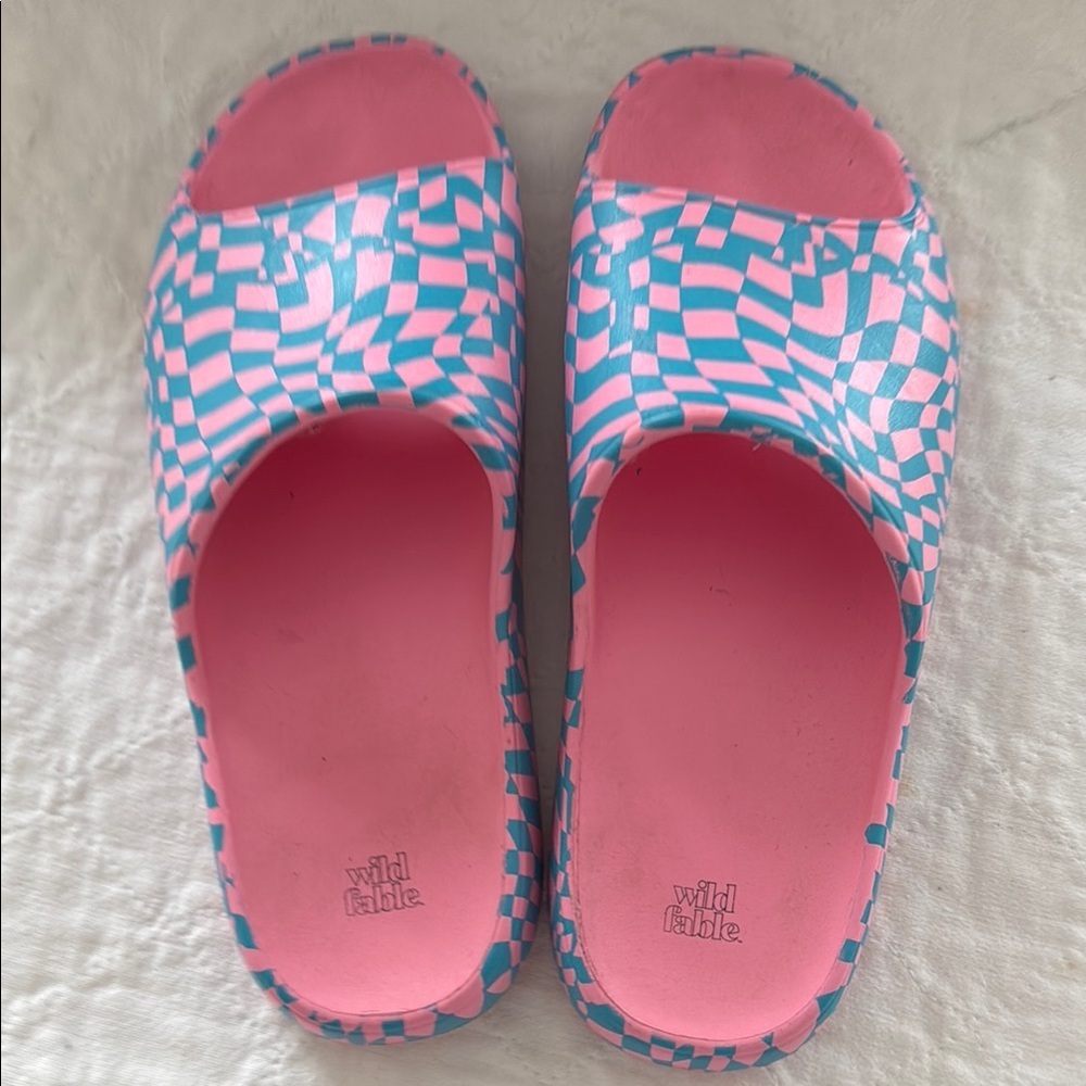 Wild Fable Pink and Blue Sandals
